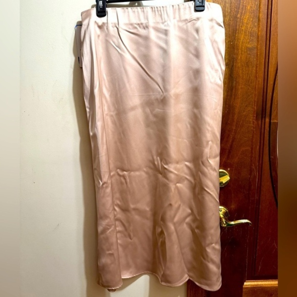 French Connection Satin Skirt in Blush Pink size large